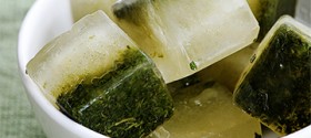 mint-ice-cubes-featured mint-ice-cubes-featured