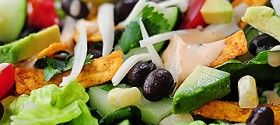 southwestern-salad-featured southwestern-salad-featured
