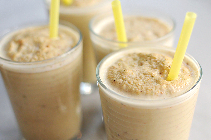 pistachio-smoothie-featuredb