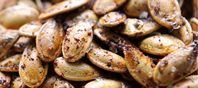 toasted-pumpkin-seeds-featured