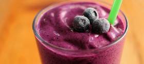 blueberry-coconut-smoothie-featured blueberry-coconut-smoothie-featured