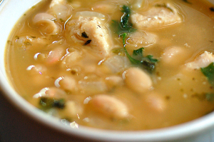 white-bean-chicken-chili-featured