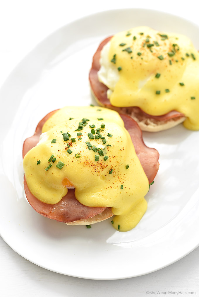 What are some recipes for eggs Benedict?