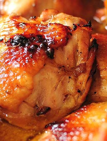 Honey Soy Baked Chicken Thighs Recipe | shewearsmanyhats.com