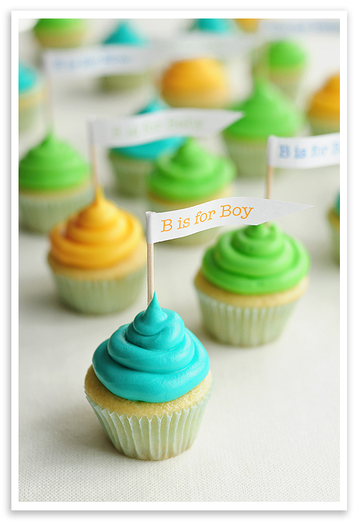 baby boy baby shower cupcakes