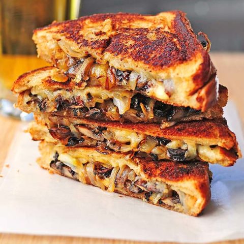 grilled cheese with gouda, mushrooms and onions