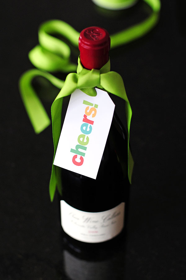 Cheers! Wine Gift Tag Printable | She Wears Many Hats