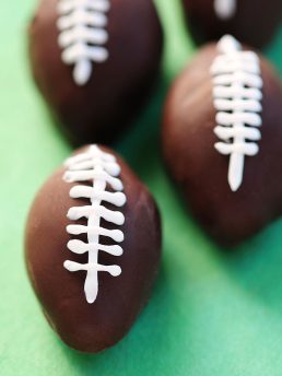 Chocolate Peanut Butter Footballs Recipe | shewearsmanyhats.com