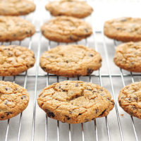 Perfect Chocolate Chip Cookies Recipe | shewearsmanyhats.com