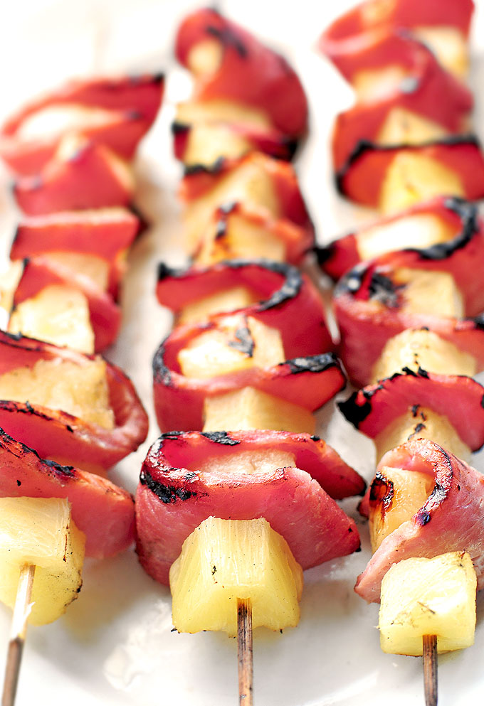 Grilled pineapple clearance skewers