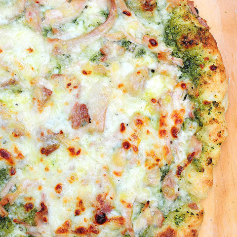 Pesto Chicken Homemade Pizza Recipe