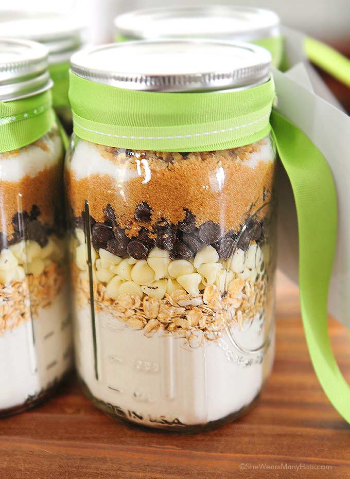 Everything Cookie Recipe In A Jar With Free Printables She Wears Many