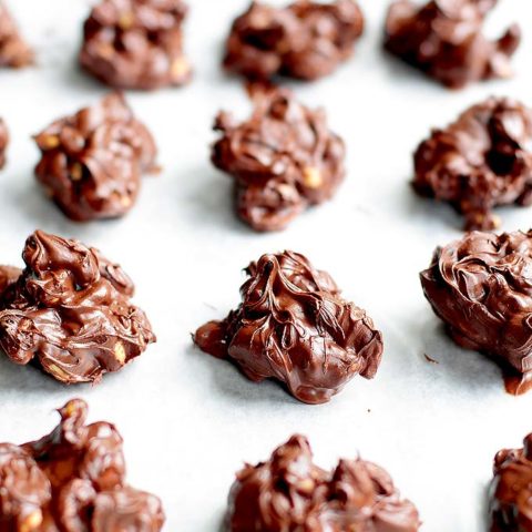 Dark Chocolate Cashew Clusters Recipe