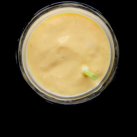 frozen mango smoothie recipe