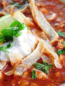 Easy Chicken Tortilla Soup Recipe | shewearsmanyhats.com