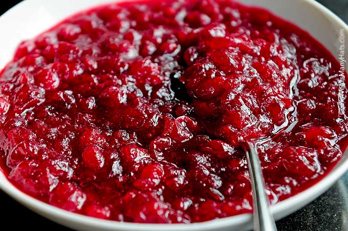 Cranberry marinades and sauces