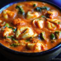 Easy Spinach Tortellini Soup Recipe | shewearsmanyhats.com
