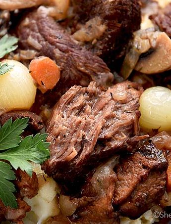 Beef Bourguignon Recipe | shewearsmanyhats.com