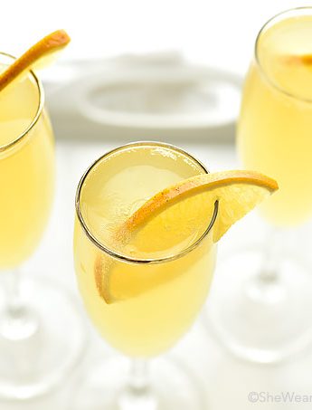 A Mimosa is a delicious way to start leisurely brunch. This simple yet gorgeous cocktail is a splendid choice for any brunch gathering.