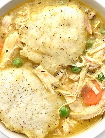 Easy Chicken and Dumplings Recipe | shewearsmanyhats.com