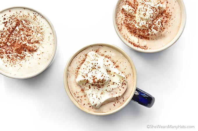 https://shewearsmanyhats.com/wp-content/uploads/2015/03/coconut-milk-hot-chocolate-3.jpg