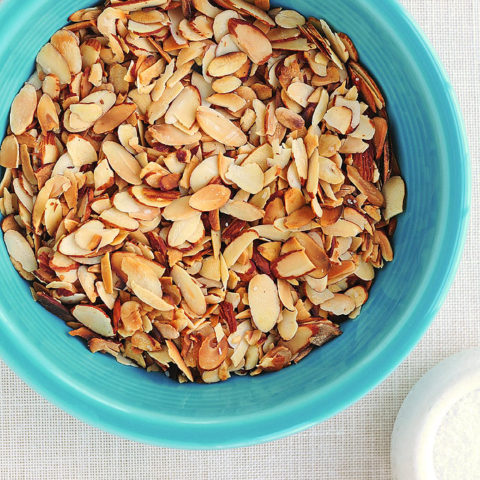Easy Toasted Almonds Recipe