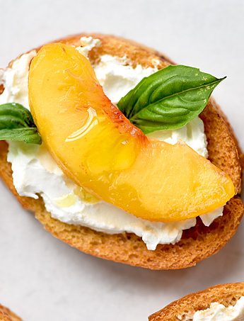 Peach and Goat Cheese Bruschetta Recipe shewearsmanyhats.com