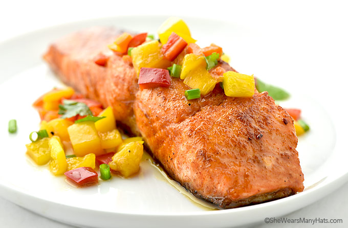 Sweet and Spicy Glazed Salmon Recipe | shewearsmanyhats.com