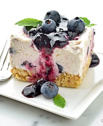 Frozen Blueberry Squares Recipe | shewearsmanyhats.com